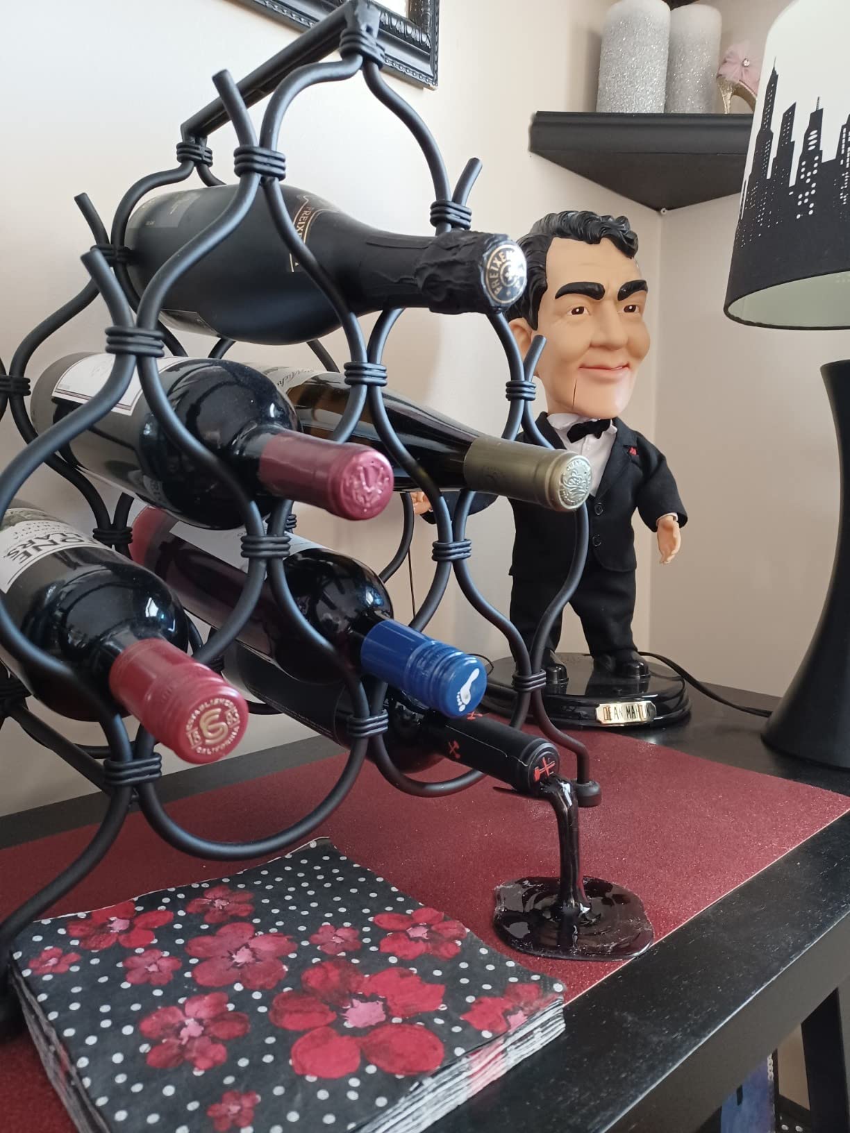 Bottle Holder Illusion